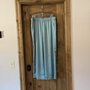 Coldwater Creek Grey Satin Wide-Leg Pant, size L, NEW